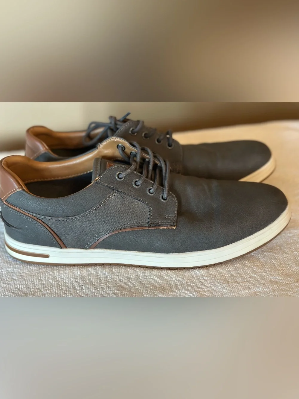 Steve Madden Jalen Men’s Gray Brown Casual Oxford Sneakers Size 9M